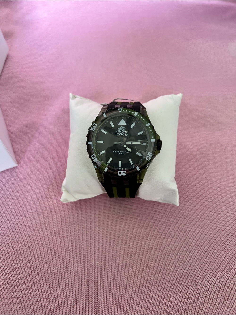 NEW! Invicta SUBAQUA Black and Green Sport Watch.